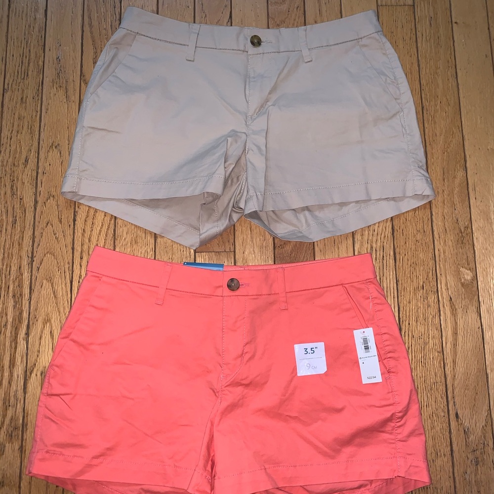 Mid rise old navy shorts